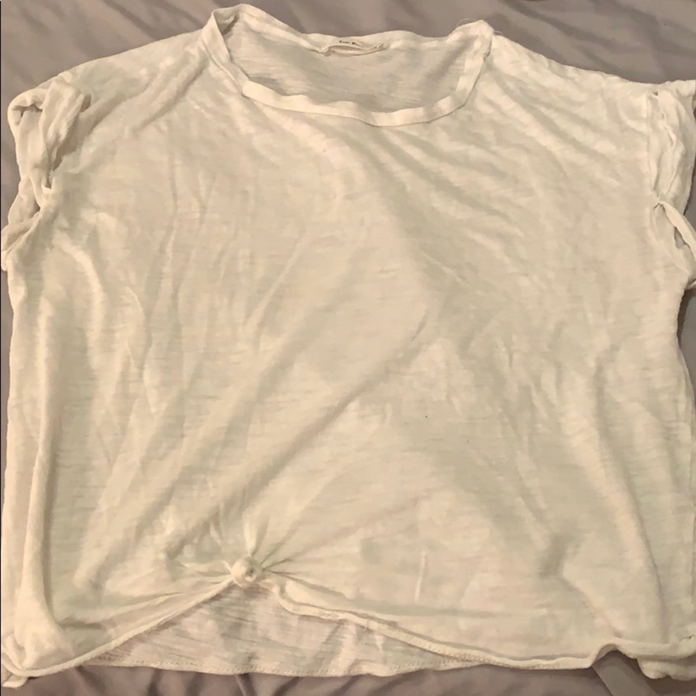 White short sleeve